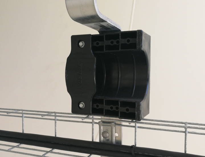 Cable clamp block